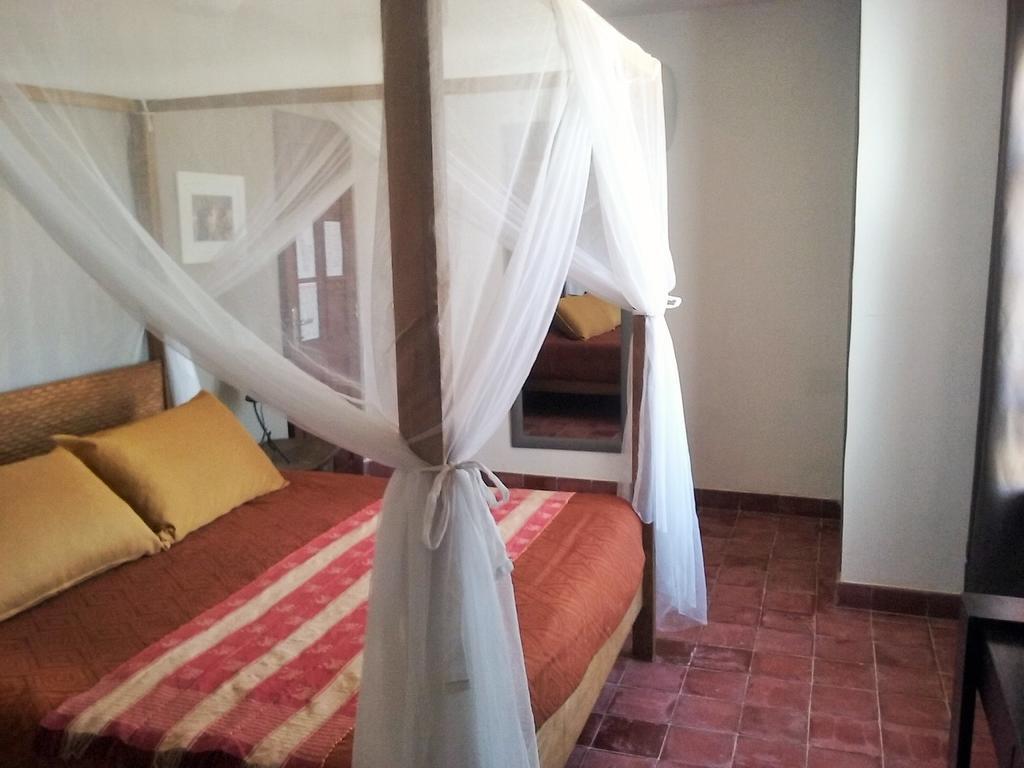 Maison D'Hotes Niokobokk Ndiebene Екстер'єр фото